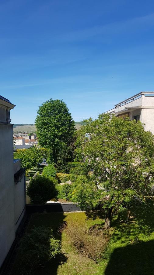 L'Epopee De L'Avenue - Parking - Avenue De Champagne - Epernay Apartamento Exterior foto